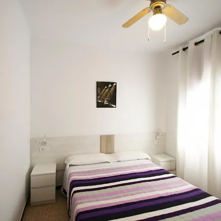 Rustical 9 * Mont-roig del Camp